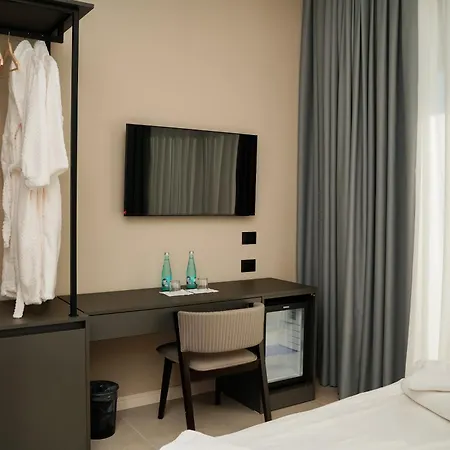 ホテル Diamar 4*